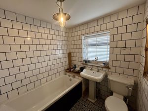 Photo 13- click for photo gallery